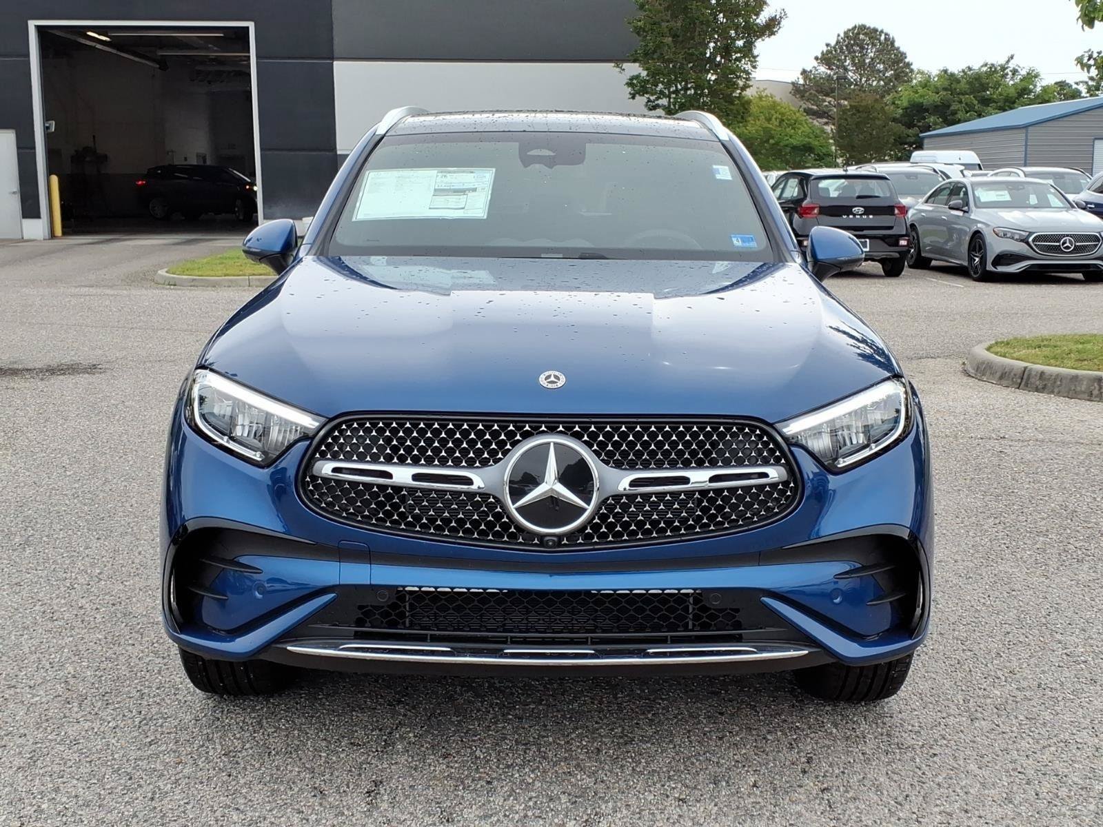 New 2026 Mercedes-Benz GLC 300 4MATIC image 2