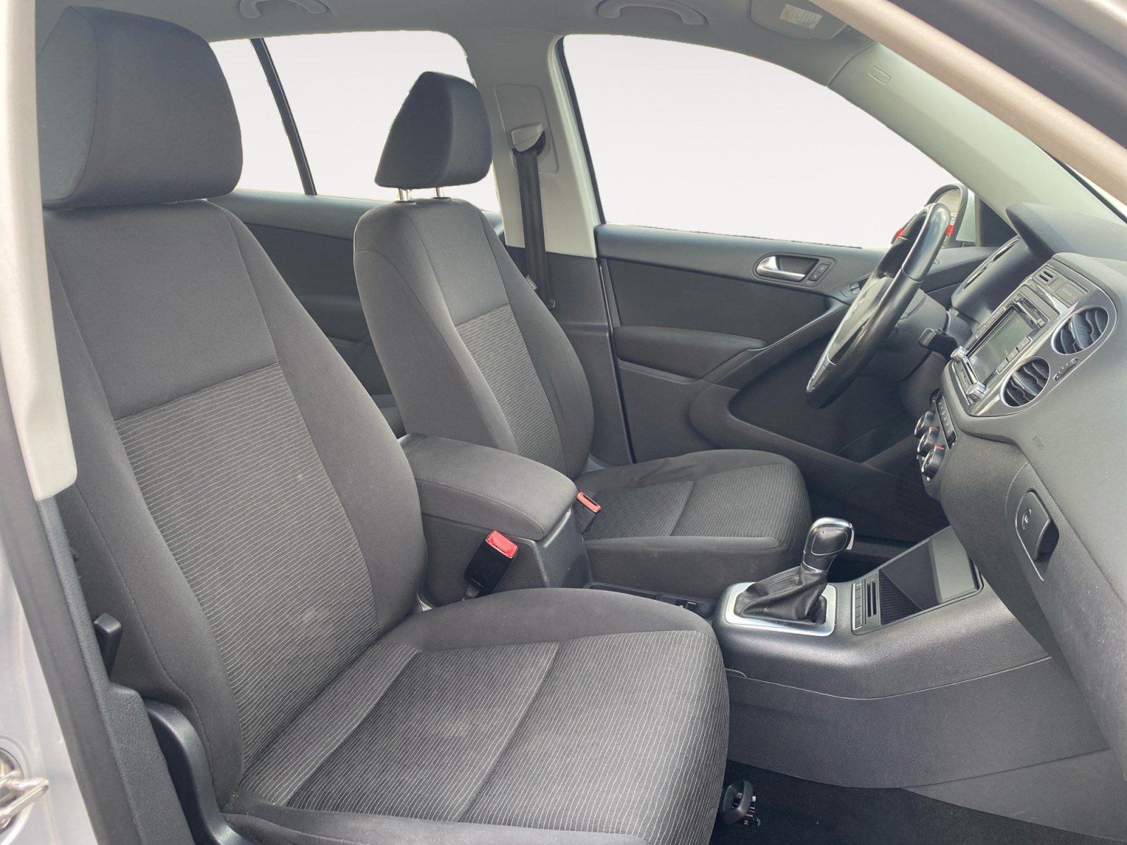 Used 2015 Volkswagen Tiguan S AWD/4WD image 17