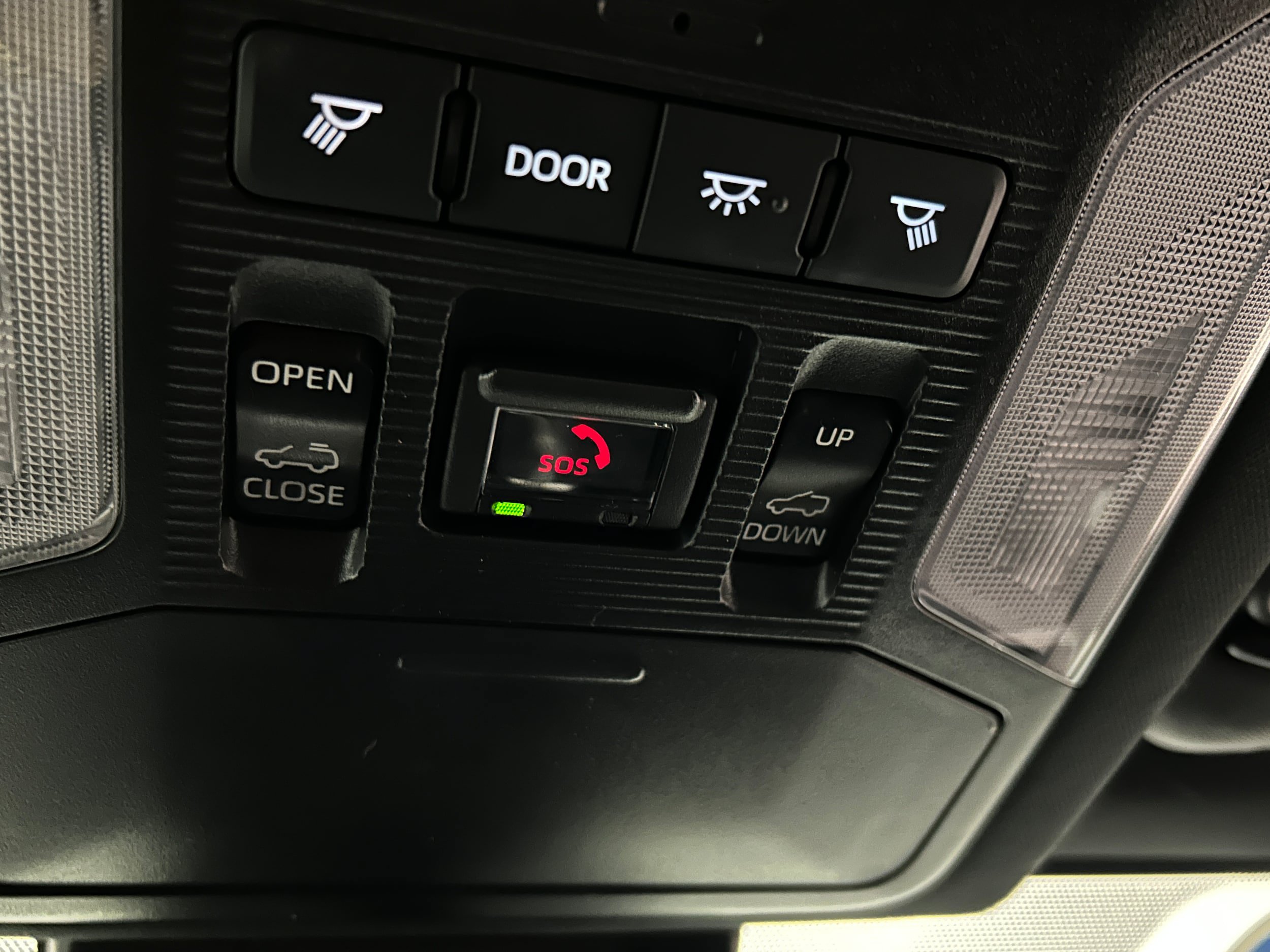 Used 2024 Toyota RAV4 XSE AWD/4WD image 27