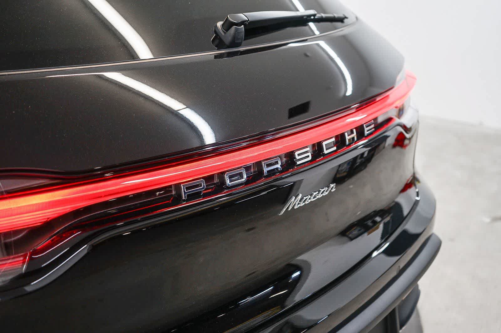 New 2026 Porsche Macan AWD/4WD image 12