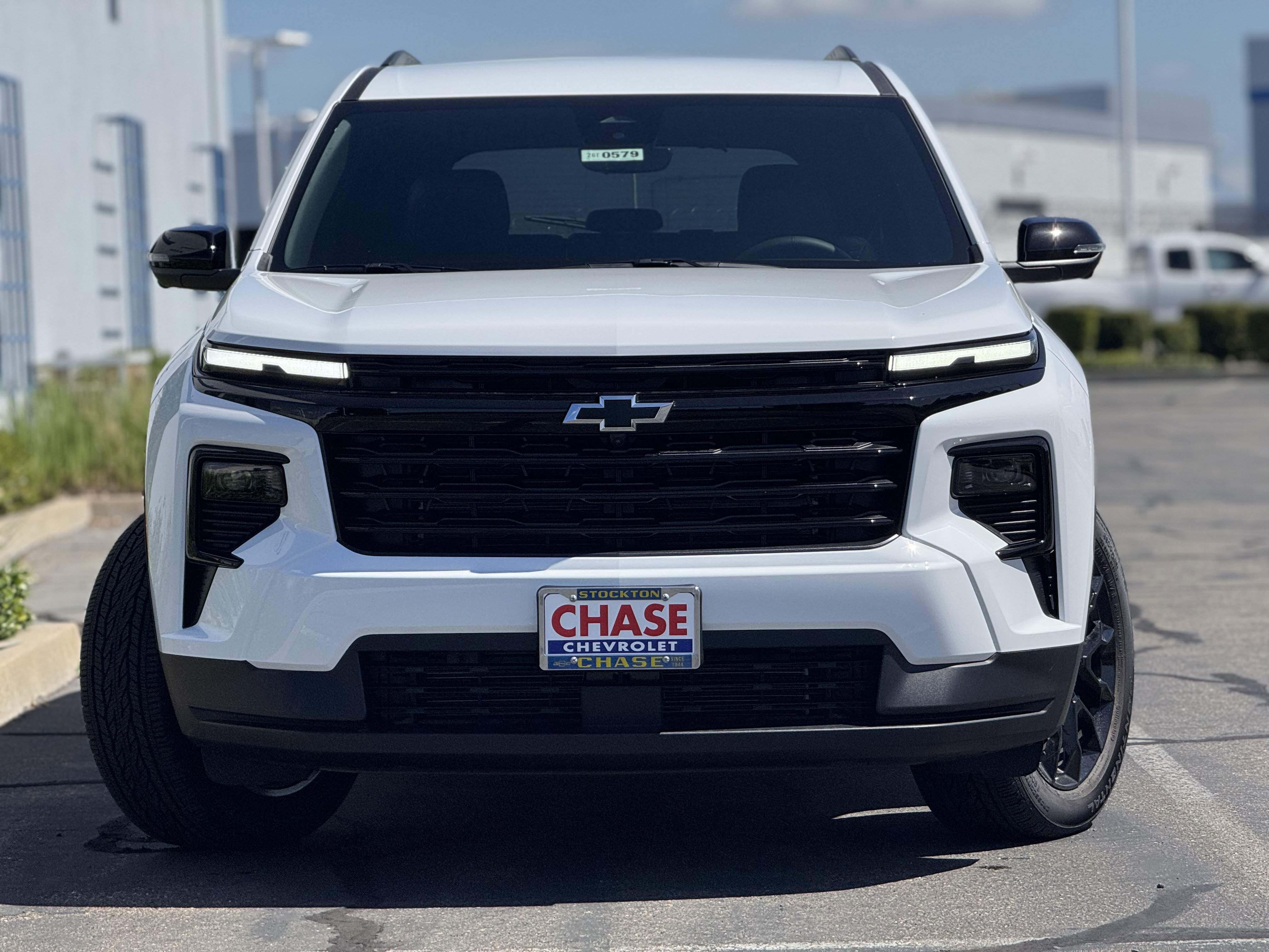 New 2026 Chevrolet Traverse LT w/ Midnight/Sport Edition image 2