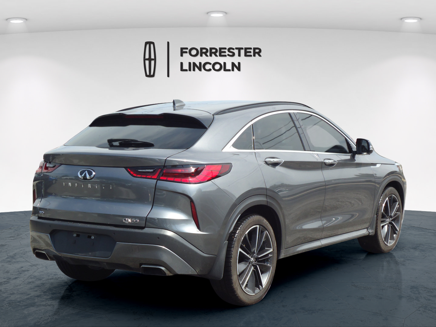 Used 2022 INFINITI QX55 Sensory w/ Lighting Package AWD/4WD image 3