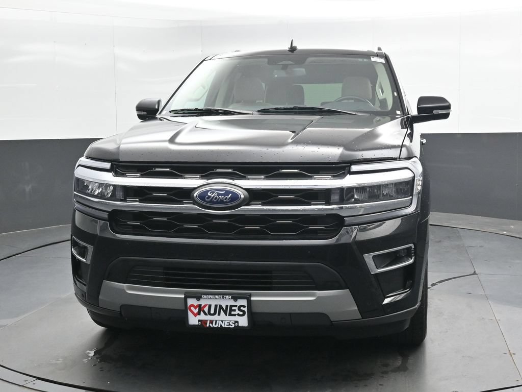 Used 2024 Ford Expedition Limited AWD/4WD image 8