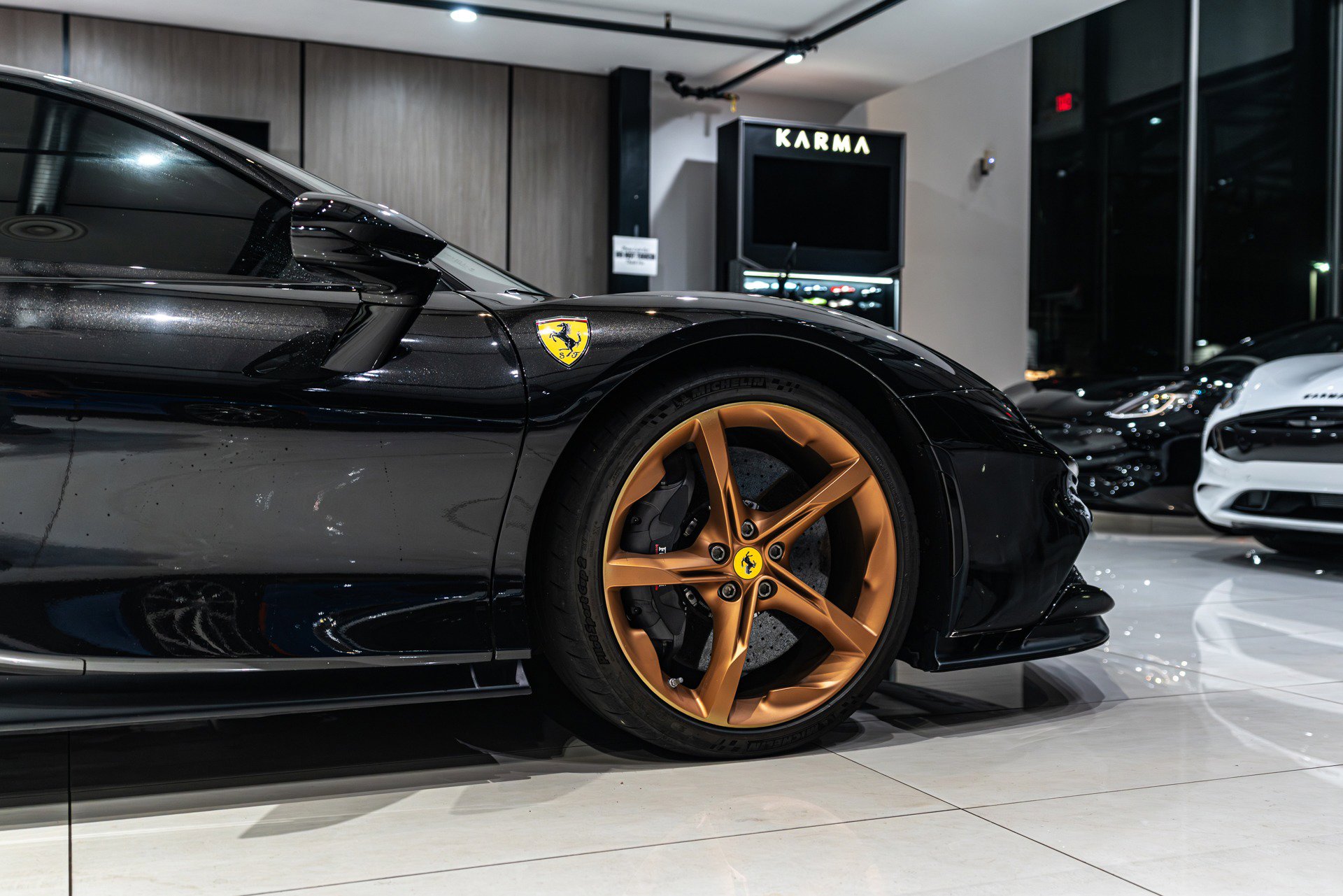 Used 2021 Ferrari SF90 Stradale image 54