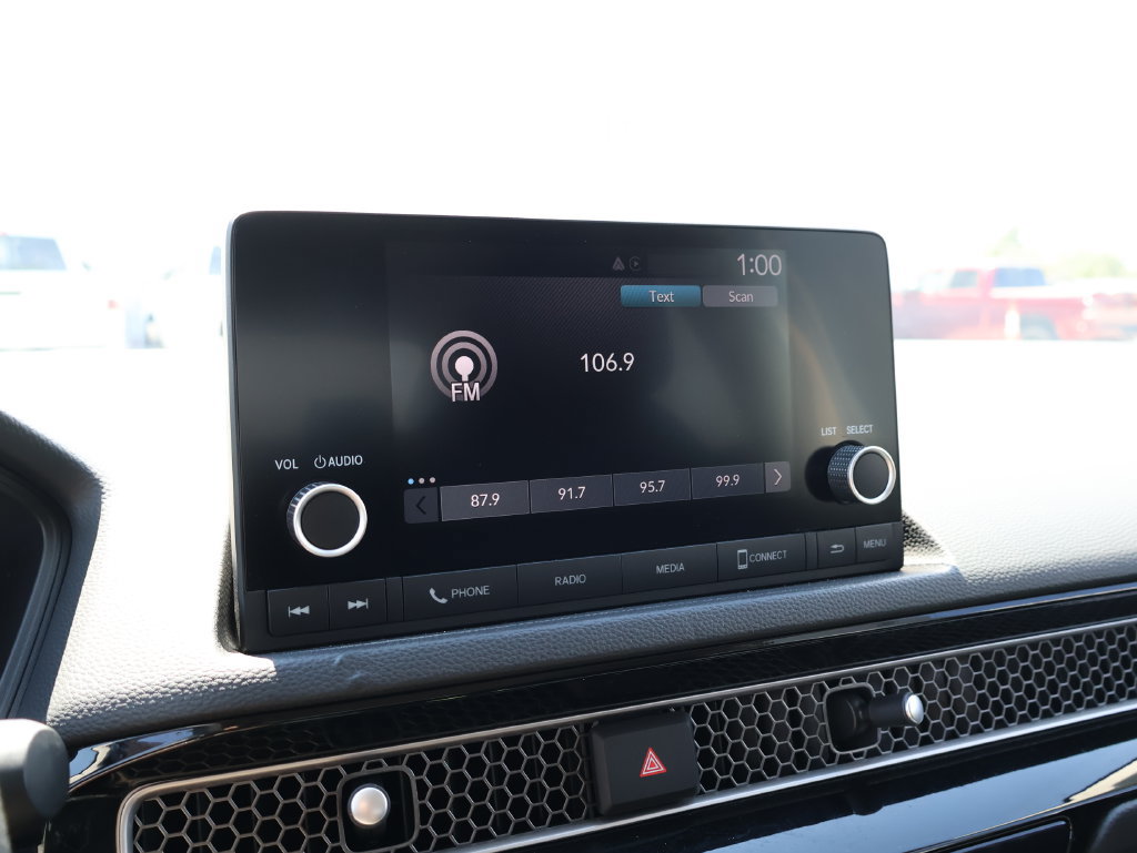 Used 2025 Honda Civic LX image 31