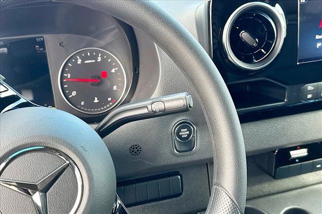 New 2026 Mercedes-Benz Sprinter 2500 image 15