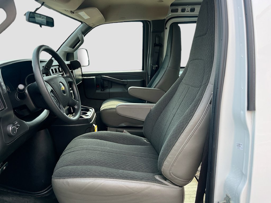 Used 2023 Chevrolet Express 2500 w/ Driver Convenience Package RWD image 19