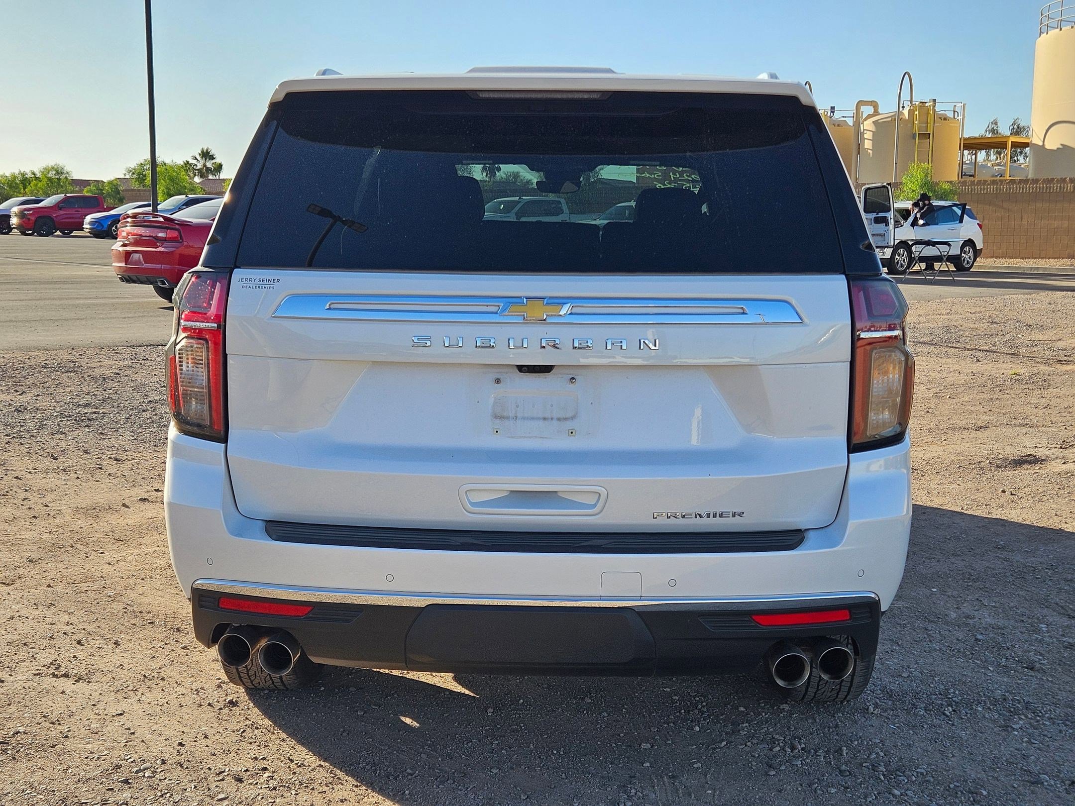 Used 2024 Chevrolet Suburban Premier AWD/4WD image 4