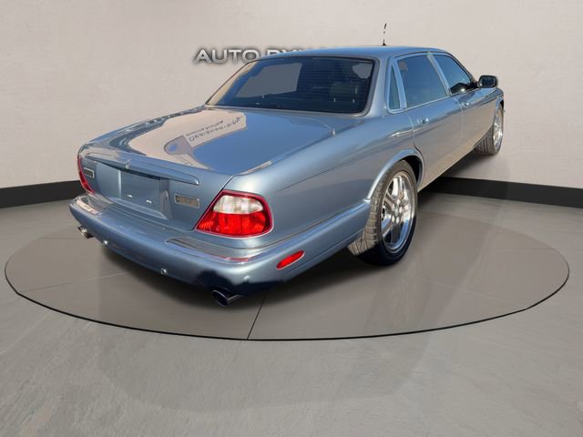 Used 2003 Jaguar XJ8 image 5