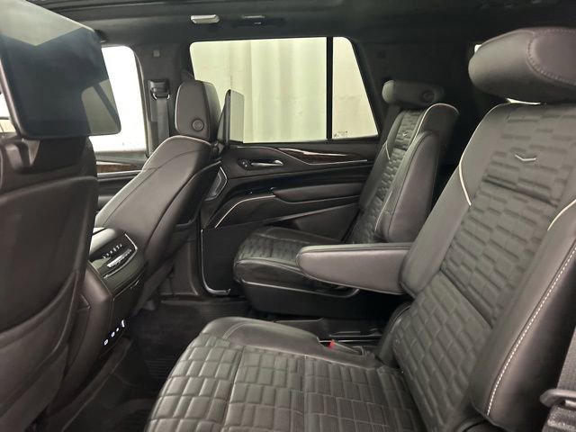 Used 2024 Cadillac Escalade Sport Platinum AWD/4WD image 29