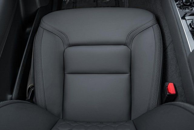 New 2026 Volvo XC90 B6 Plus w/ Protection Package Premier image 29