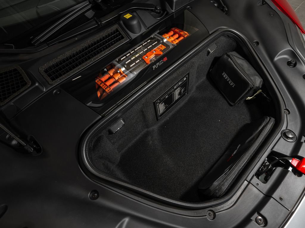 Certified 2025 Ferrari SF90 Spider image 29