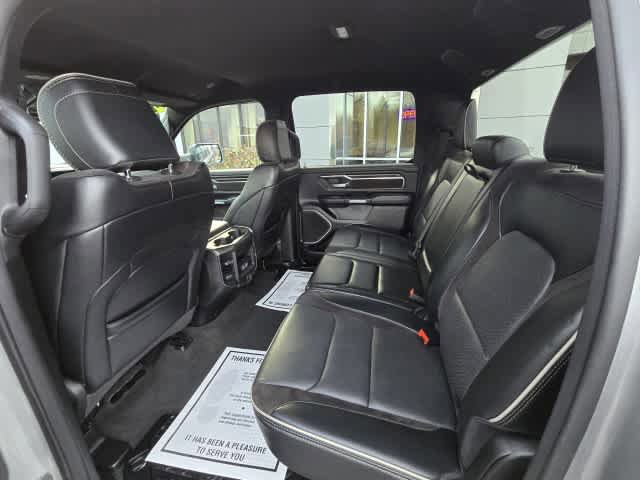 Used 2024 RAM 1500 Laramie AWD/4WD image 11