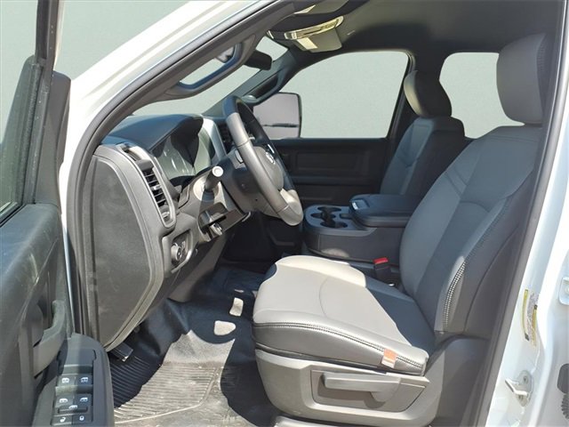 New 2026 RAM 5500 Tradesman w/ Chrome Appearance Group image 11