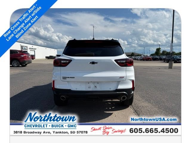 Used 2024 Chevrolet TrailBlazer RS w/ Convenience Package AWD/4WD image 11