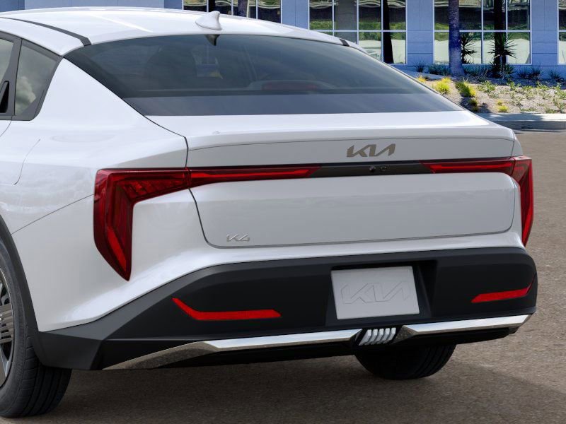 New 2026 Kia K4 LX image 13