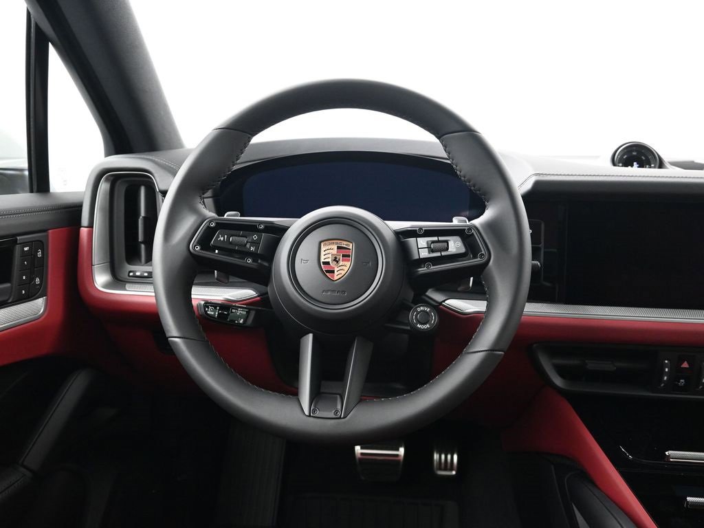 New 2026 Porsche Cayenne S image 13