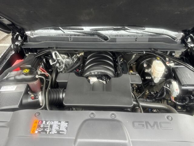 Used 2020 GMC Yukon XL Denali AWD/4WD image 19