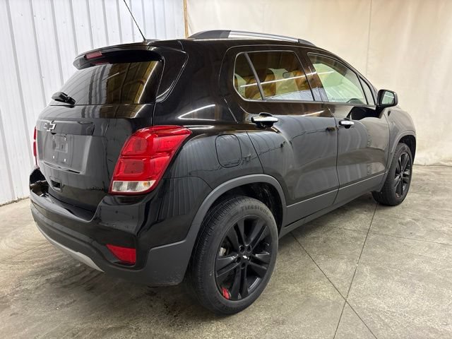 Used 2019 Chevrolet Trax LT w/ Sun & Sound Package AWD/4WD image 6