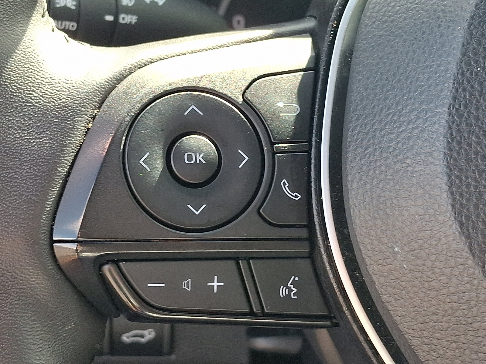 Used 2024 Toyota RAV4 XLE Premium w/ Weather Package AWD/4WD image 22