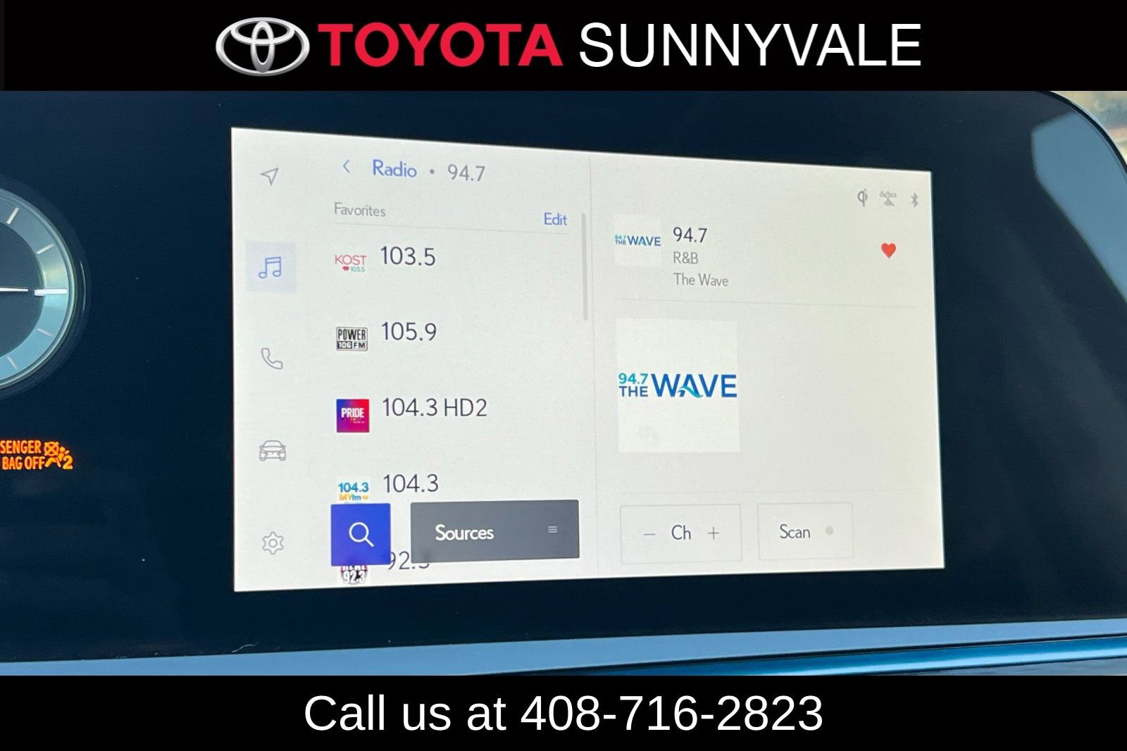 Used 2025 Lexus ES 300h w/ Premium Package image 21