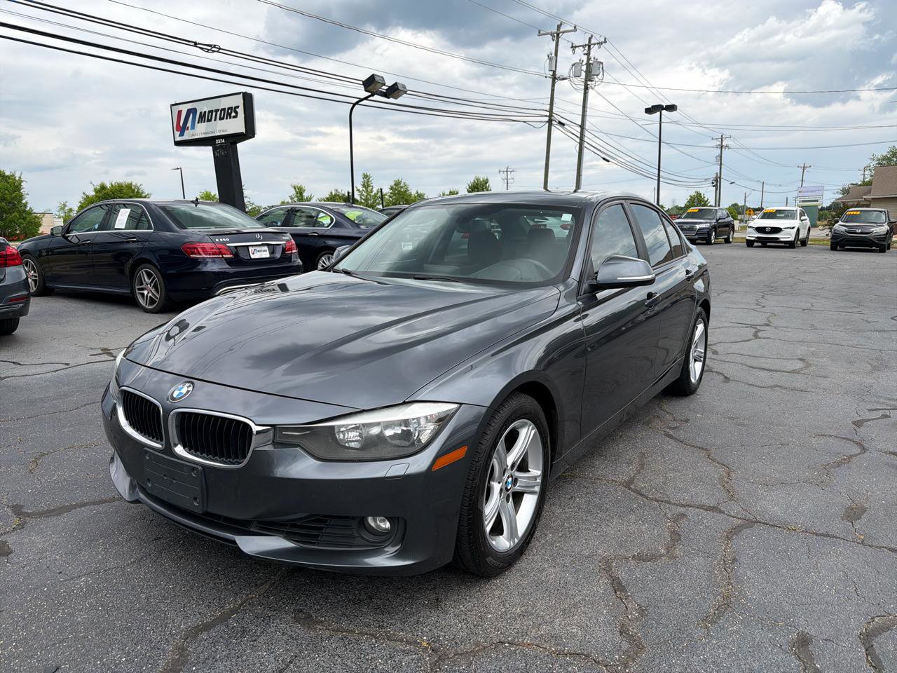 Used 2013 BMW 328i xDrive Sedan AWD/4WD image 11