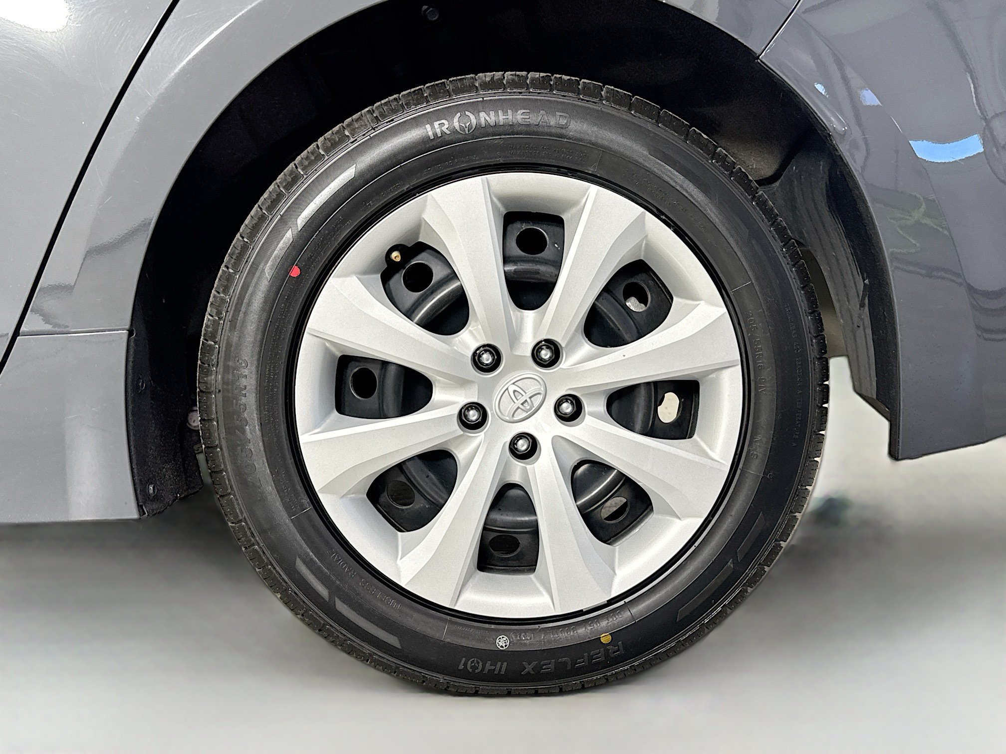 Certified 2024 Toyota Corolla LE FWD image 29