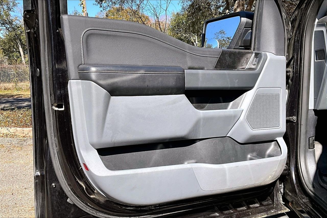 Used 2021 Ford F150 XLT w/ Equipment Group 302A High image 17