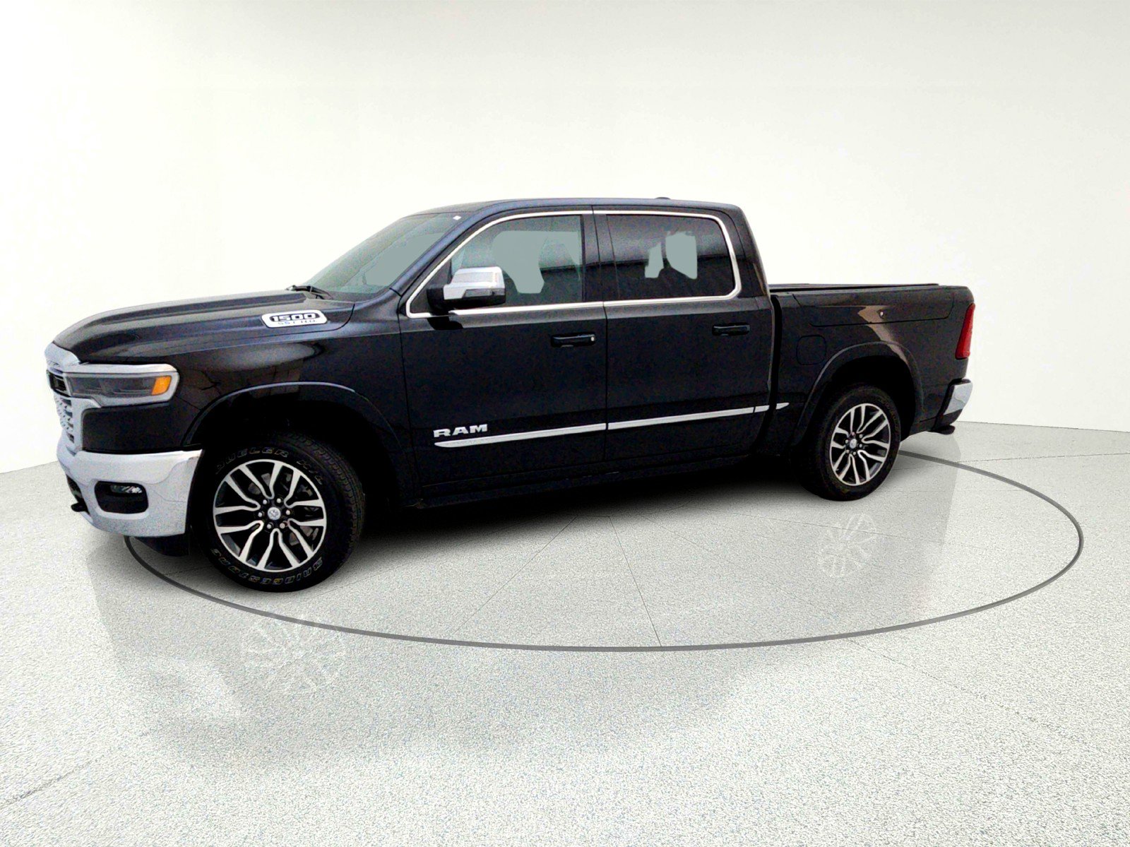 Used 2025 RAM 1500 Limited w/ Bed Utility Group image 2
