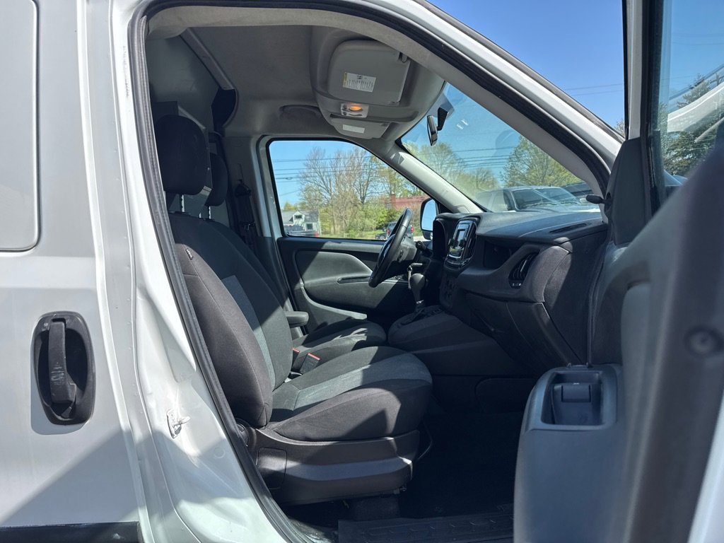 Used 2017 RAM ProMaster City Tradesman w/ Rear Back-up Camera Group FWD image 12