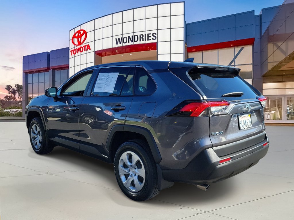 Used 2024 Toyota RAV4 LE FWD image 5