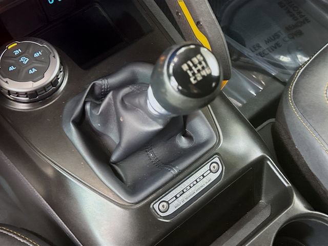 Used 2021 Ford Bronco Badlands image 17