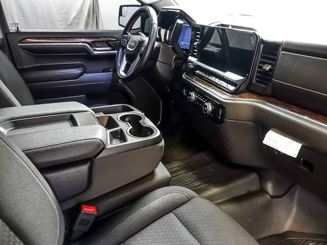 Certified 2024 GMC Sierra 1500 Elevation w/ LPO, Elevation Black Package AWD/4WD image 29