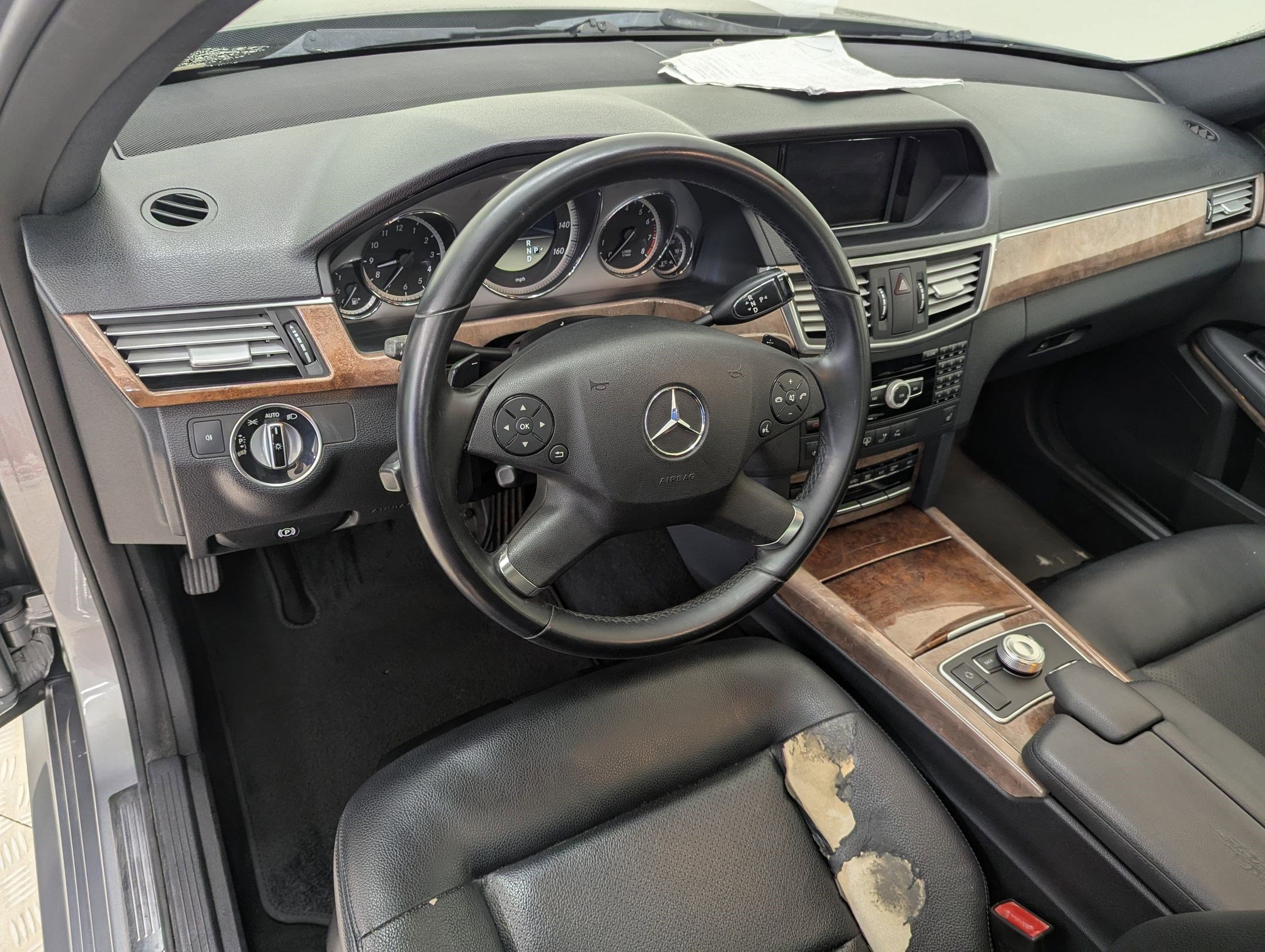 Used 2012 Mercedes-Benz E 350 4MATIC Sedan image 3