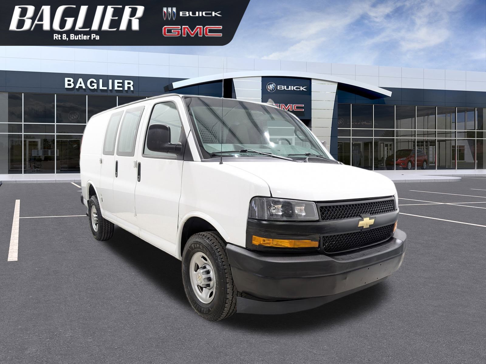 Used 2022 Chevrolet Express 3500 w/ Driver Convenience Package