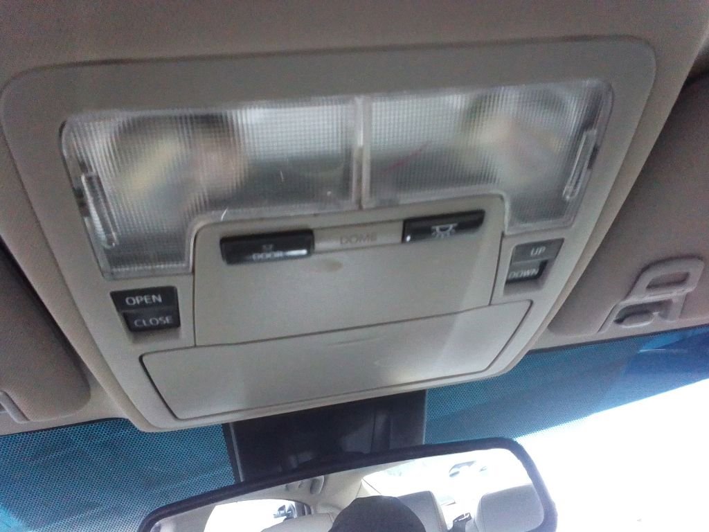 Used 2017 Toyota Avalon XLE Premium w/ All Weather Liner Package image 14