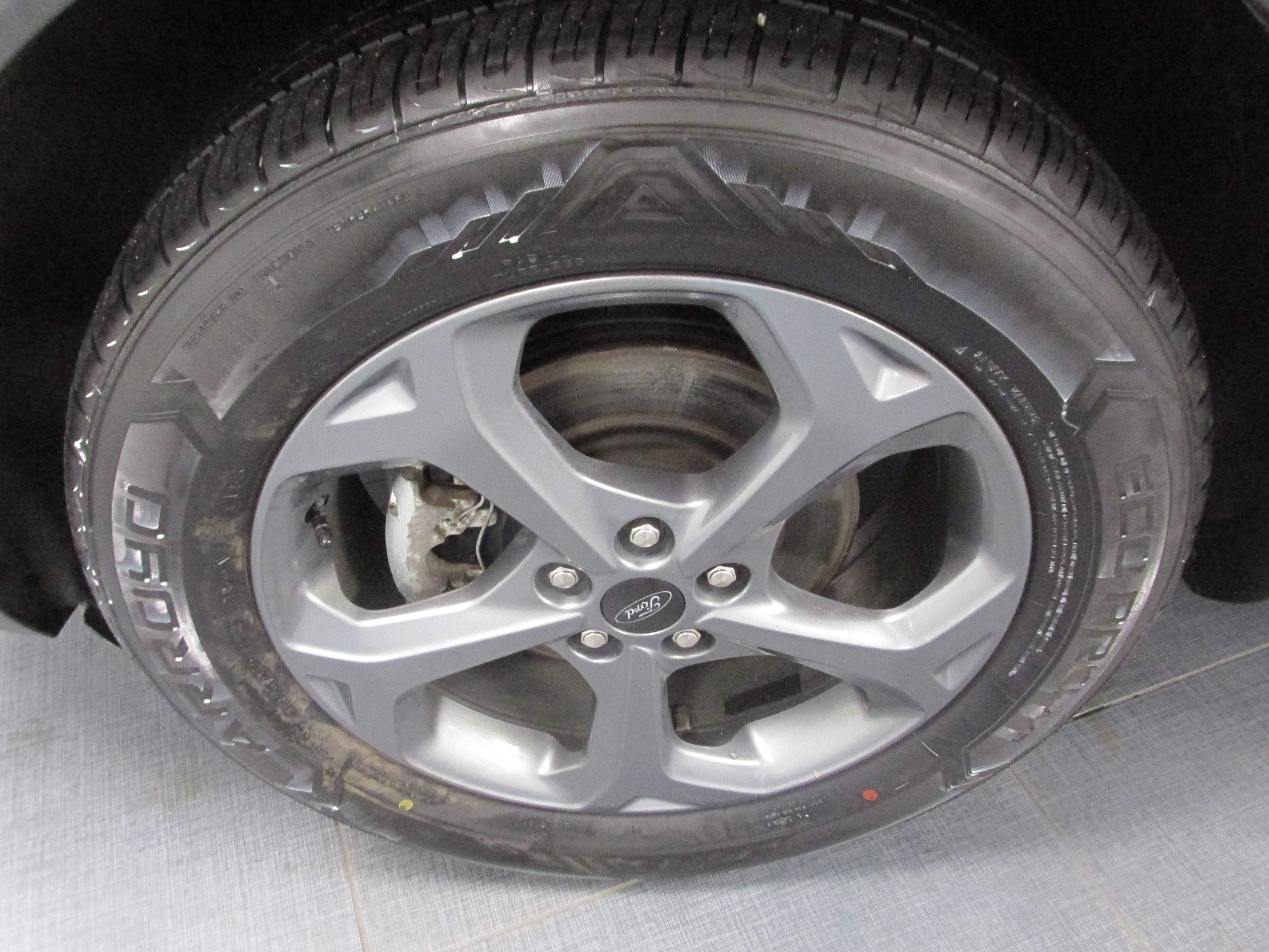 Used 2025 Ford Escape ST-Line AWD/4WD image 14