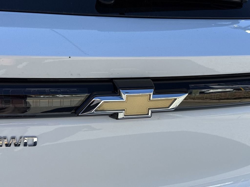 New 2026 Chevrolet Equinox EV LT w/ Comfort Package image 31
