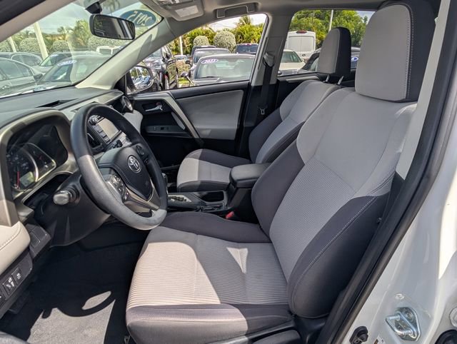 Used 2015 Toyota RAV4 XLE image 5