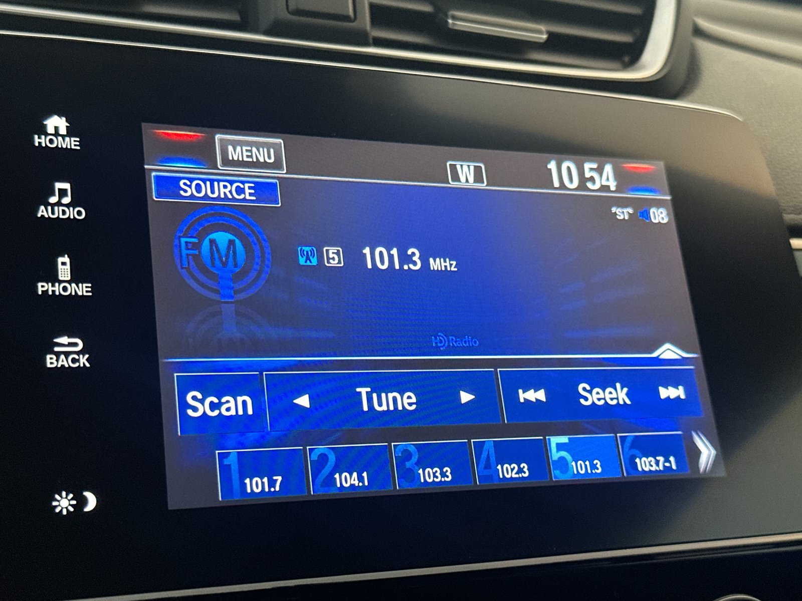 Used 2021 Honda CR-V EX-L image 17