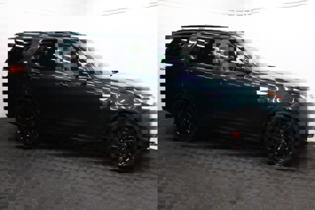 Used 2017 Land Rover Discovery HSE image 4