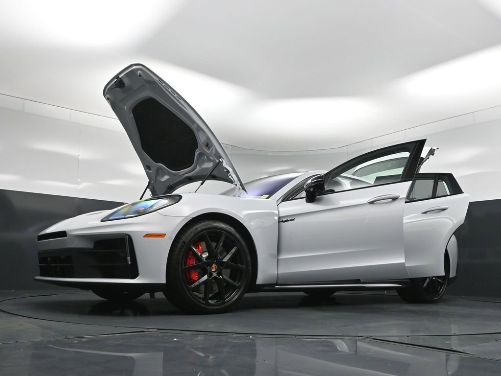New 2026 Porsche Panamera 4S AWD/4WD image 36