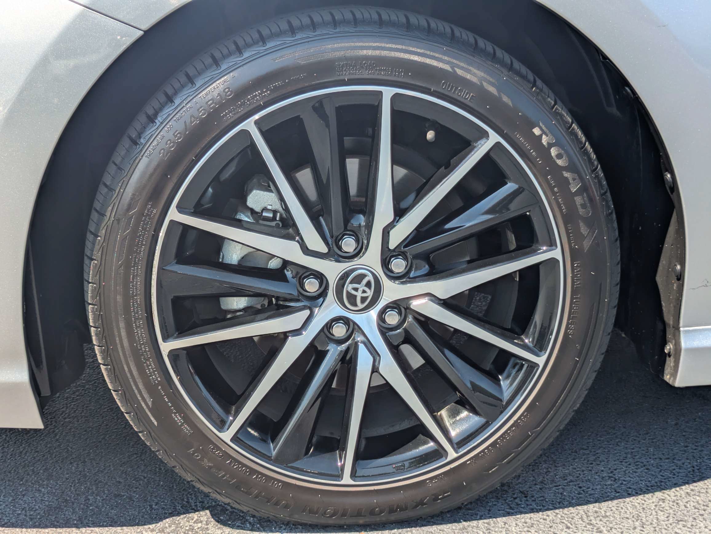 Used 2024 Toyota Camry SE FWD image 30
