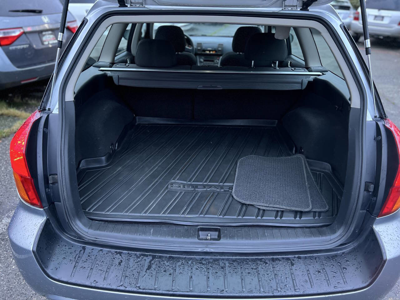 Used 2005 Subaru Outback 2.5i image 23