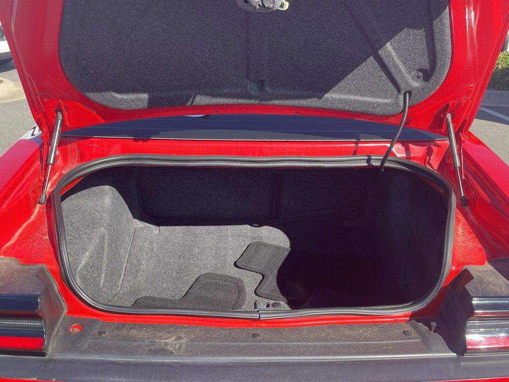 Used 2022 Dodge Challenger SXT image 28