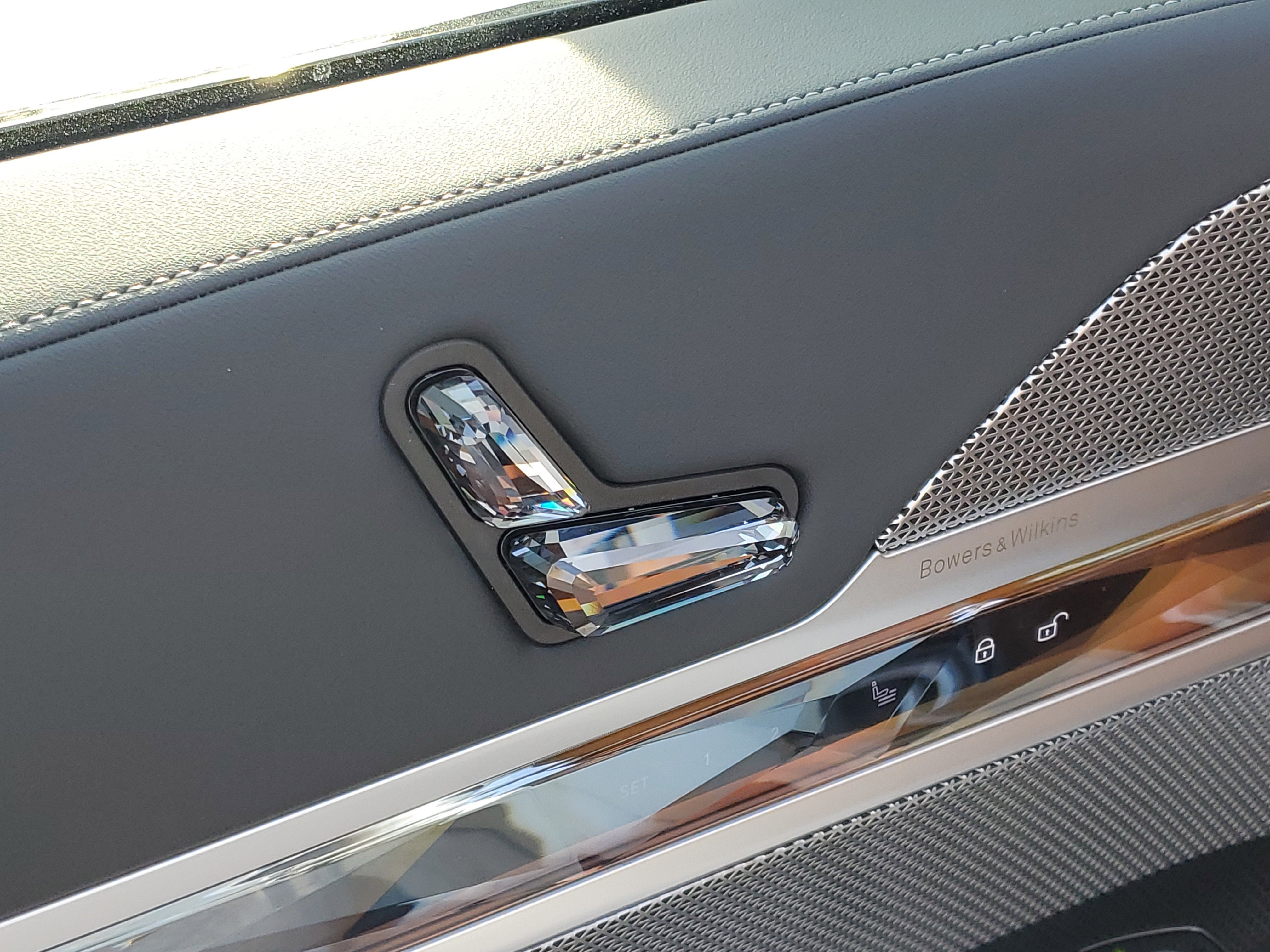 New 2026 BMW 740i xDrive image 7