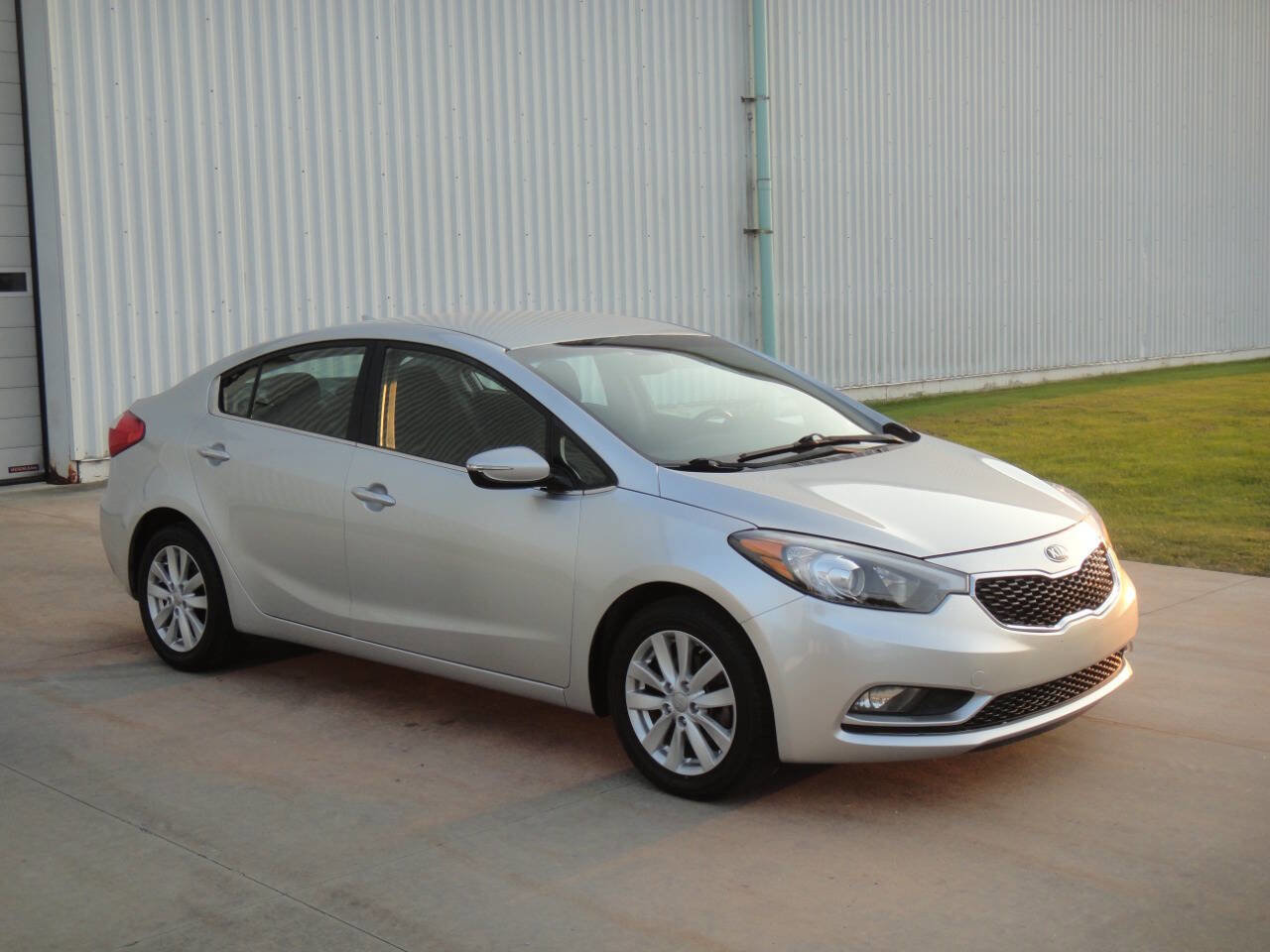 Used 2014 Kia Forte EX FWD image 4