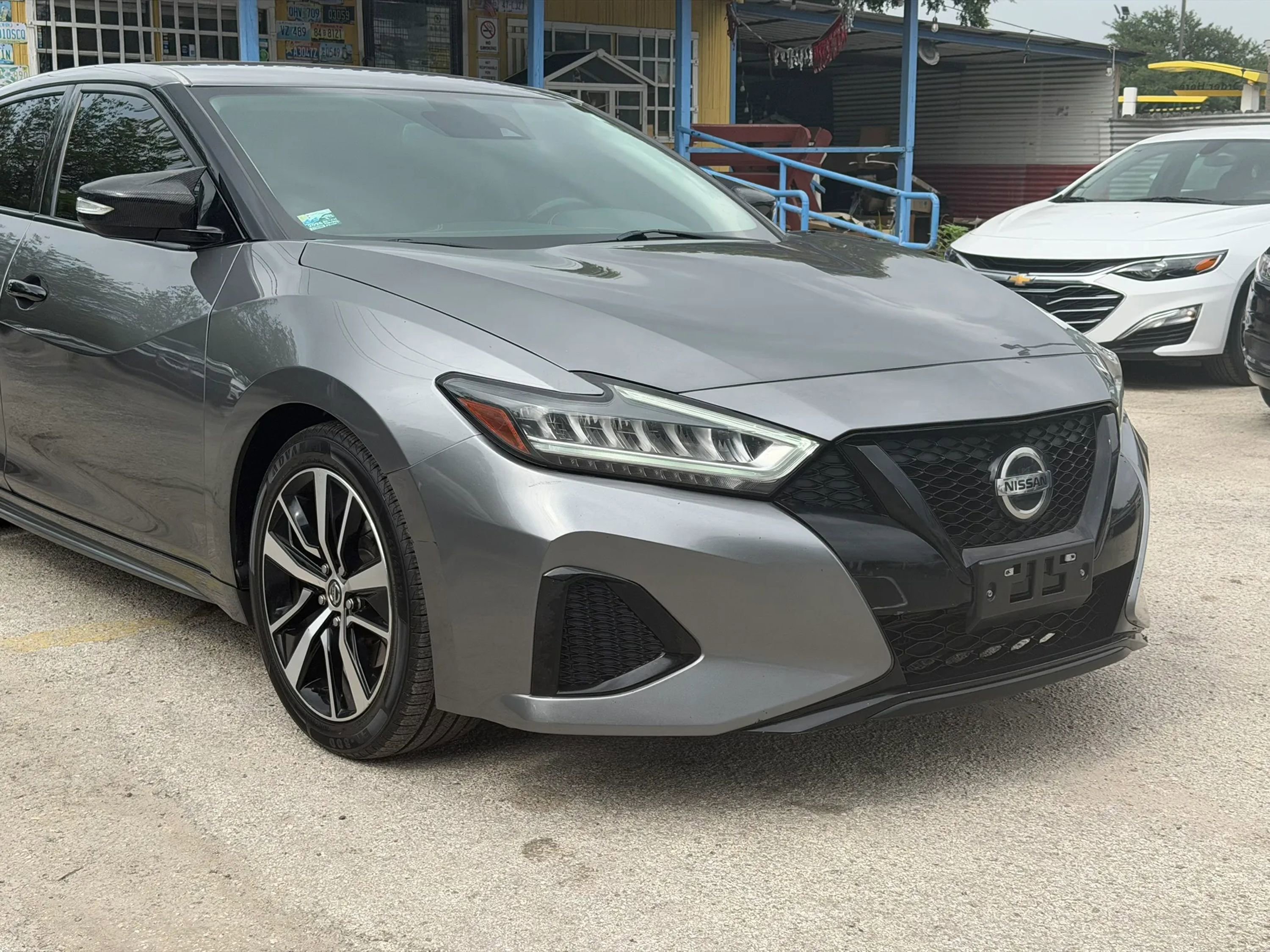 Used 2021 Nissan Maxima 3.5 SV w/ Floor Mat Group FWD image 4
