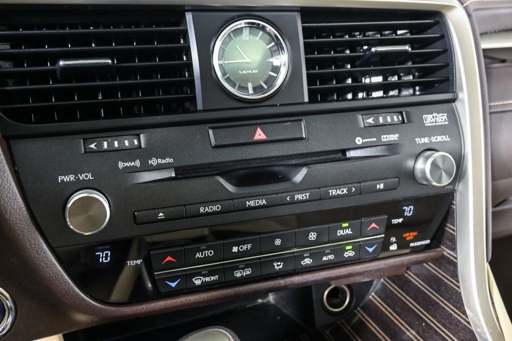 Used 2019 Lexus RX 450h AWD w/ Luxury Package image 16
