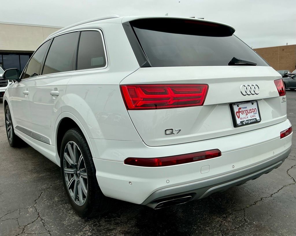Used 2019 Audi Q7 3.0T Premium Plus w/ Premium Plus Package AWD/4WD image 13
